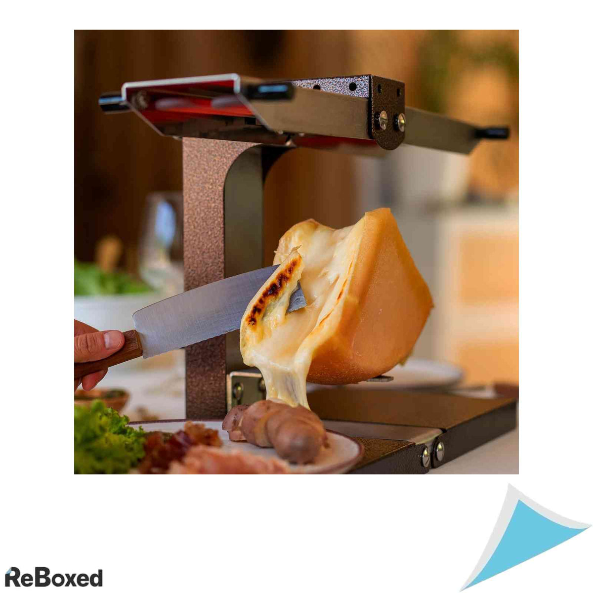 Aparat Traditional Raclette Bron Coucke BREZ01 Putere 230V Rampa Incalzire Reglabila Pliabil pentru 1-4 Persoane Inox Fabricat in Franta