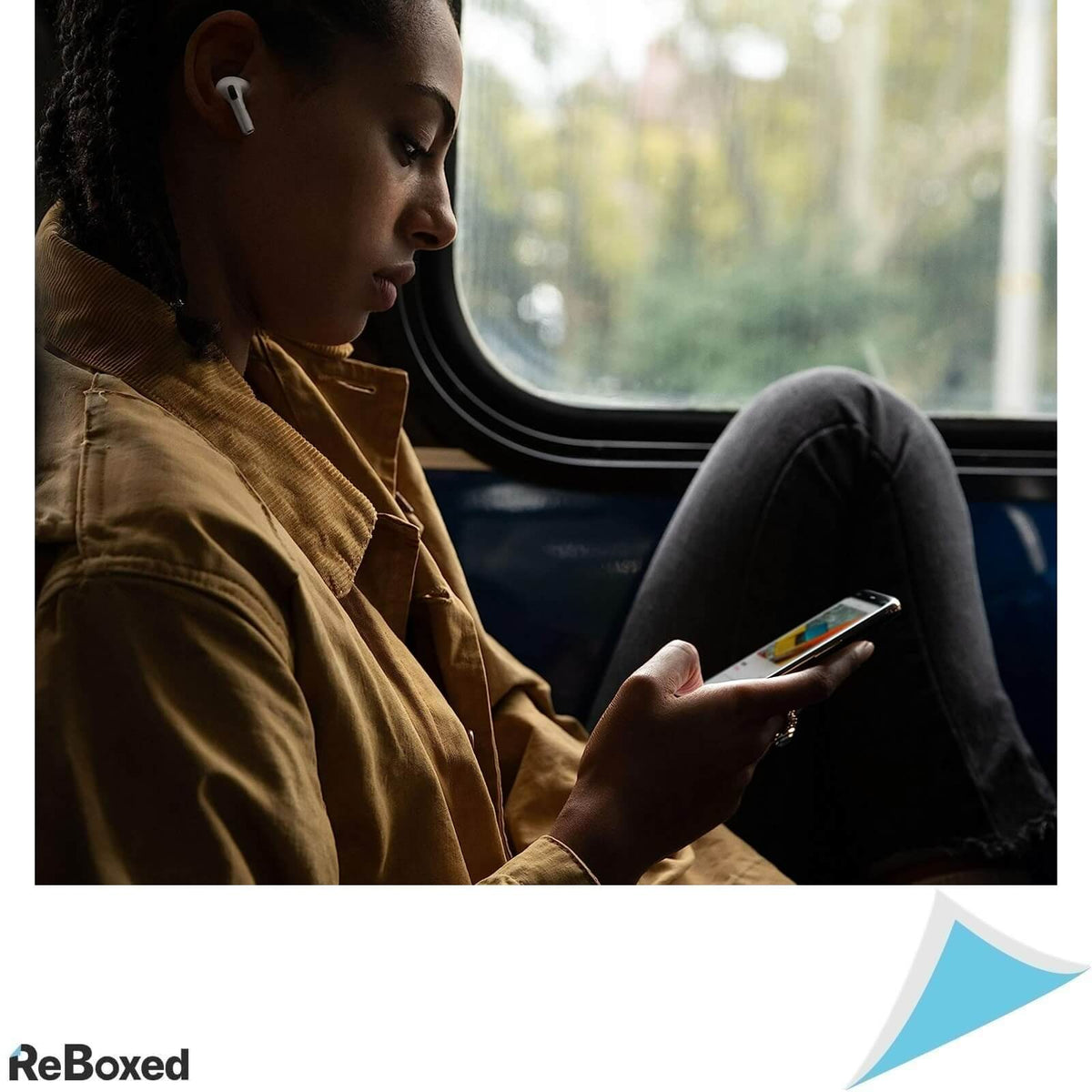 Apple AirPods PRO 1 MLWK3ZM/A Casti Bluetooth Adaptive EQ MagSafe