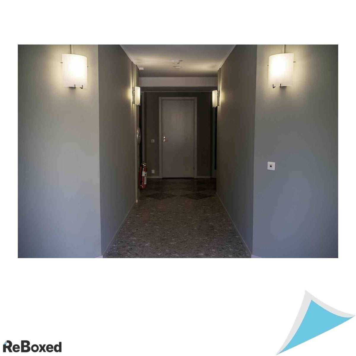 Bec LED Osram DULUX L18, Soclu 2G11, 8W (Echivalent 18W), 900 Lumeni, Lumina Calda 3000K