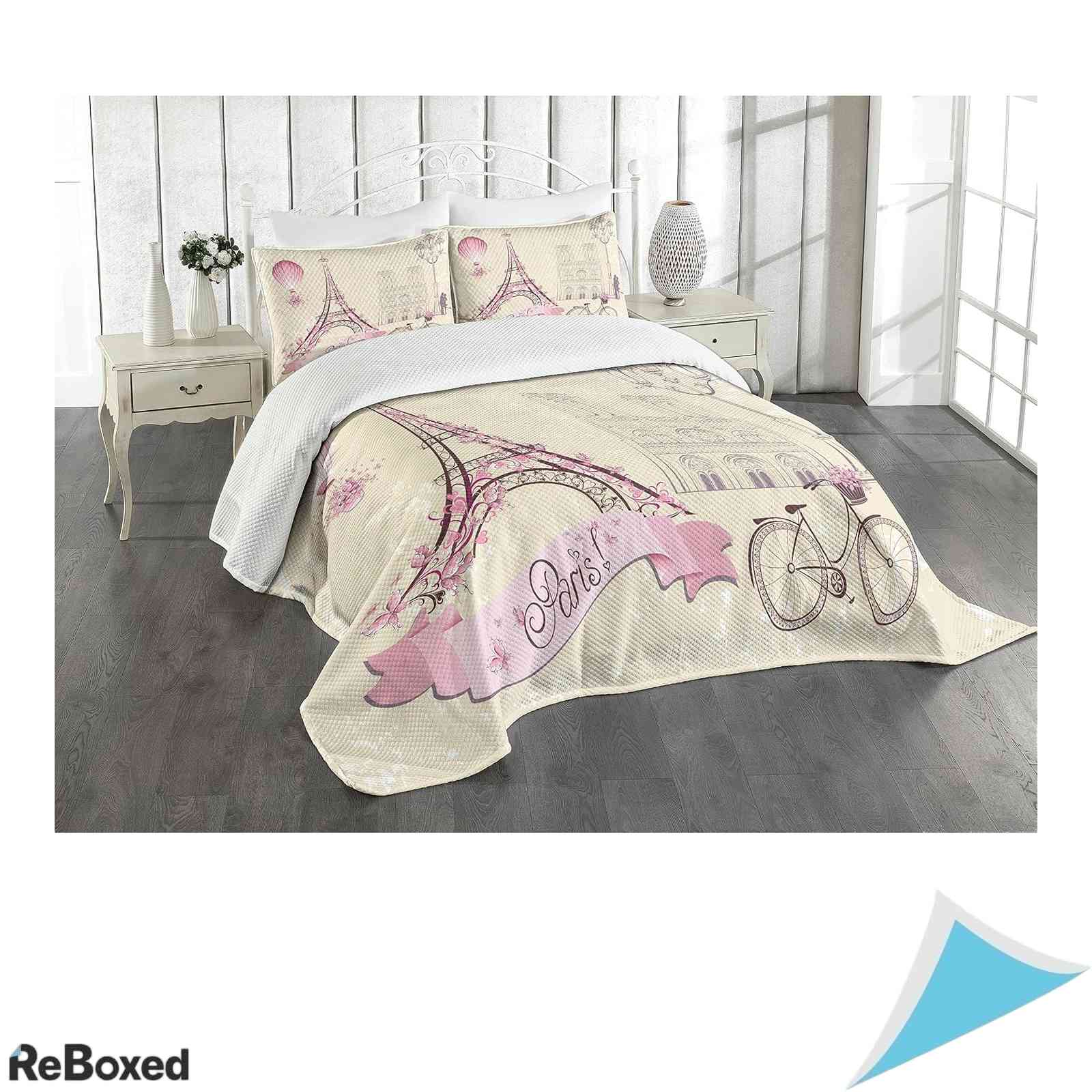 Cuvertura de Pat ABAKUHAUS cu Fata de Perna 170x220 cm Pattern Turnul Eiffel si Flori Ivory Roz