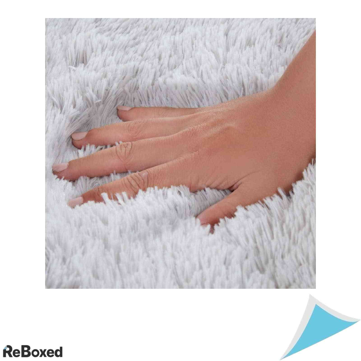Lenjerie de Pat King Size Sleepdown din Blana Artificiala Cuvertura Pilota 220x230 cm si 2 Fete de Perna Gri