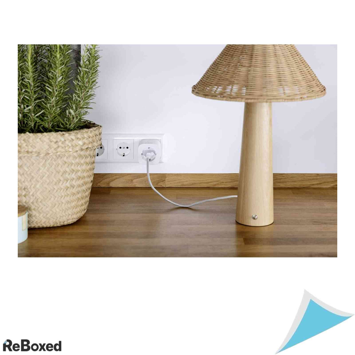 Priza inteligenta Bosch Smart Home Compact, control prin aplicatie