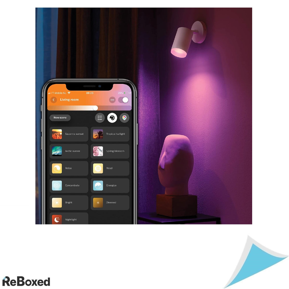 Spot LED inteligent Philips Hue Fugato –  Bluetooth, Alexa, Google Assistant, Apple HomeKit – alb, montaj tavan (GU10)