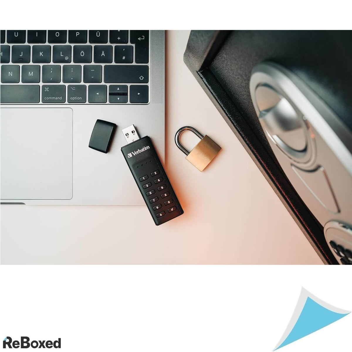 Verbatim Memorie USB Keypad Secure 32GB USB 3.0 Negru