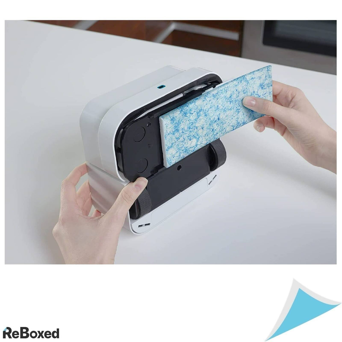 iRobot Braava Jet 250 Robot Mop Spalare Pardoseli Suprafete 25mp